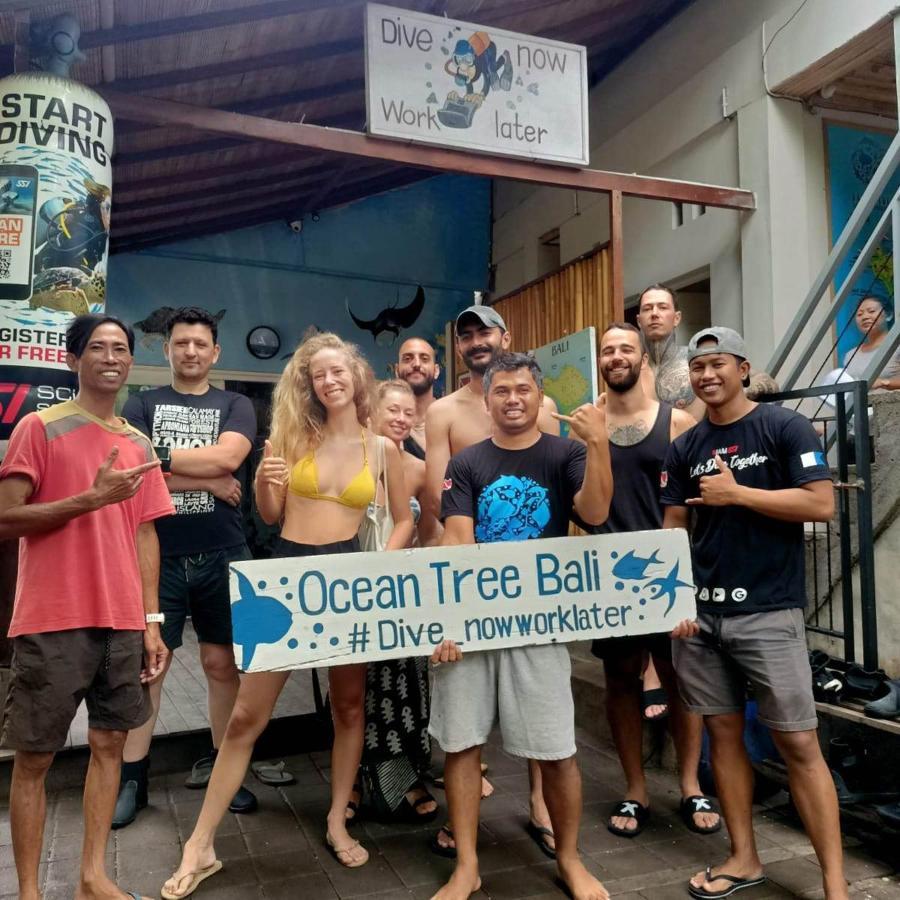 Black Sand Hostel Amed Exterior photo